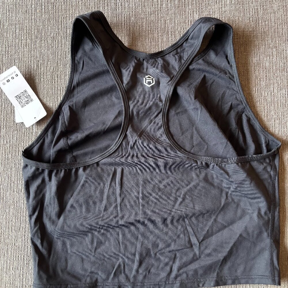 Attraco Cropped Tank - Picture 4 of 4